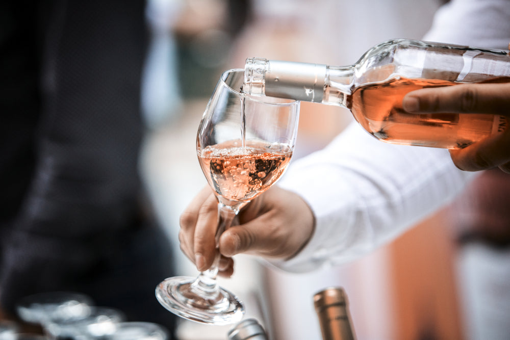 Vinhos Rosé, conheça os principais métodos de produção e tipologias