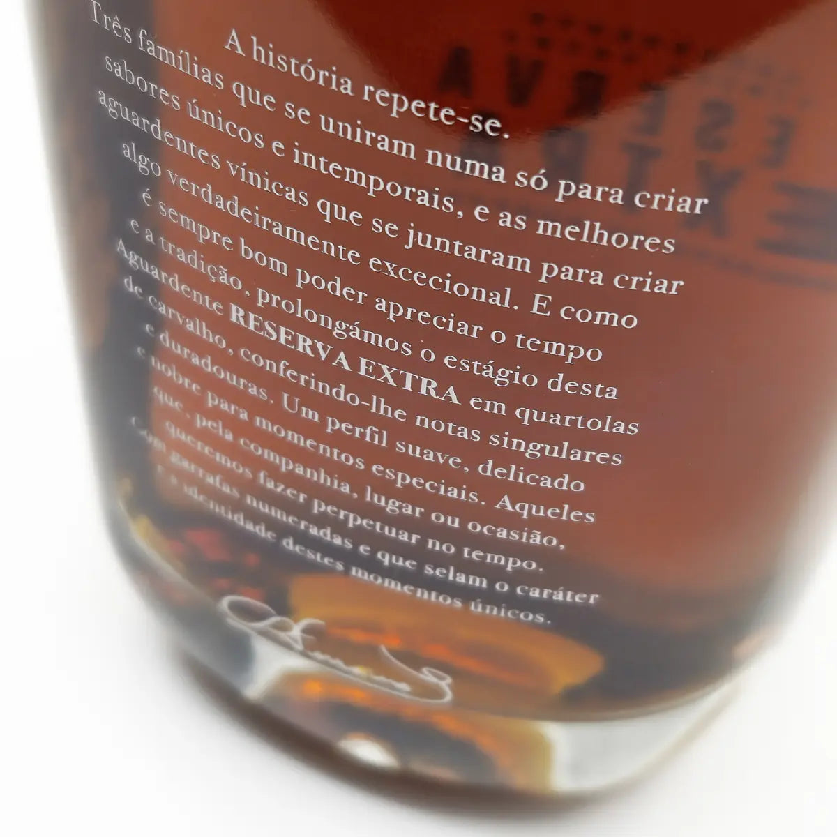 Aguardente Vínica Velha CRF Reserva Extra