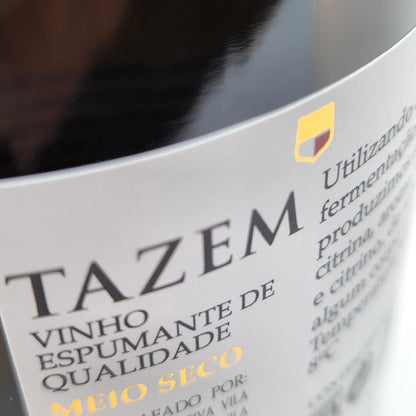 Espumante Meio-Seco Tazem